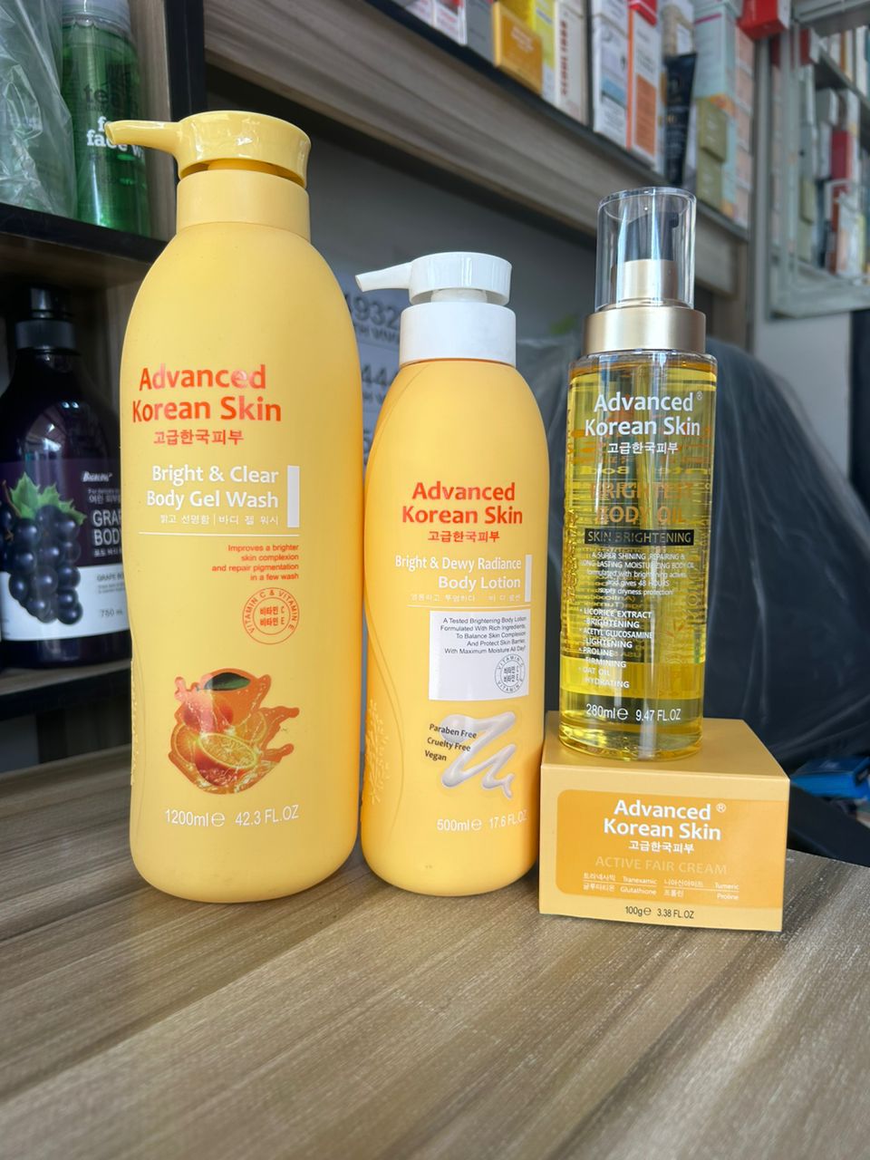 Total Glow Super Whitening Carrot & Alpha Arbutin Toning Milk 500ml